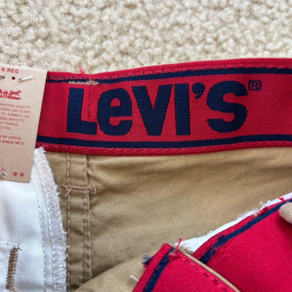 Levi's Little Boys Tan Cargo Shorts Size 6 NWT - Picture 4 of 8